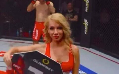 原创
            踢举牌女郎臀部，伊朗拳手受到什么处罚？俄罗斯主办方出手太凶猛