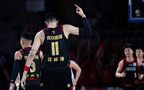 CBA最新消息！沈梓捷或赛季报销，朱俊龙重伤，皮特森离开吉林