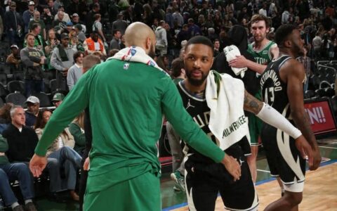 全场0罚球，又是见证历史的一天！绿军，离谱了啊！