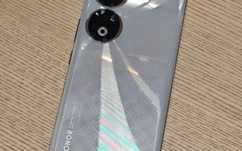 低至1735元，2亿像素+3840Hz+5000mAh，荣耀90还值得买吗？