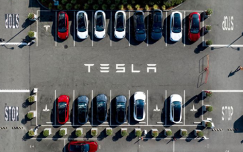 特斯拉全球裁员，被裁员工讲述：5分钟办好一切手续