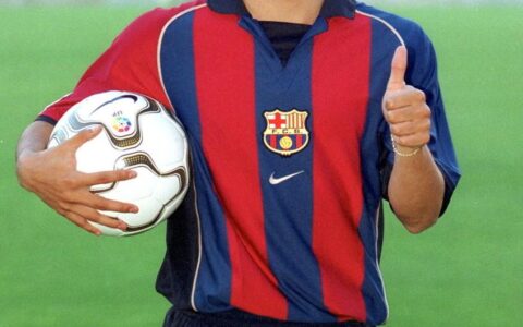 曾和梅西一样让球迷期待，因为梦想，所以流浪