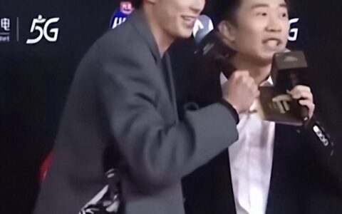 “装熟”不成反而尴尬，这一次，杨迪的“小聪明”，终究是害了他