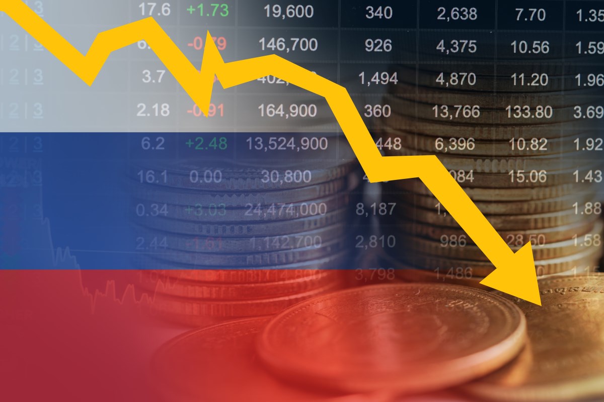 特斯拉股价盘后飙升超10%，引领电动汽车市场再掀热潮