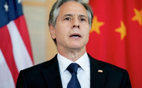 布林肯才访华，美国就对中发起制裁，中方已减持总计5450亿美债