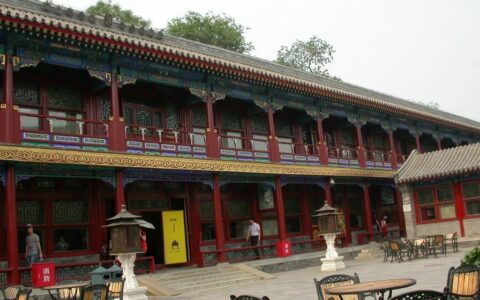 住在“恭王府”的日子，除了紫禁城这里是北京最大的四合院