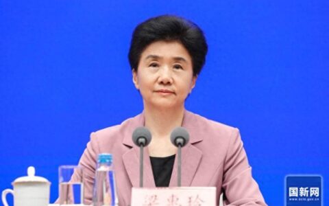 黑龙江省省长谈“尔滨出圈”：今年冰雪大世界储冰量将是去年近三倍