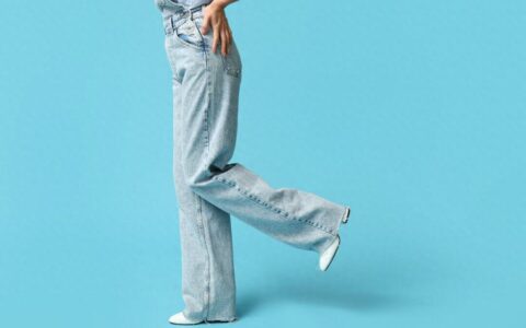 从天天穿到几年没穿了，牛仔裤正在被抛弃？