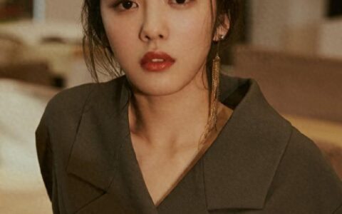 蔡文静的颜值被严重低估了吧！生图超级顶得住镜头啊 ​​哇