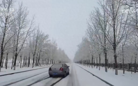 河北多地下雪了！雪深32厘米！下周立夏，网友：真是夏雪，真神奇