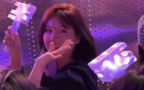 明星也喜欢追星，赵露思去看林俊杰的演唱会，林俊杰厉害了