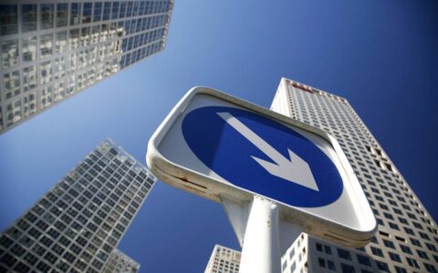 住宅投资降温：4月同比降幅达10.5%，市场观察与专家解读