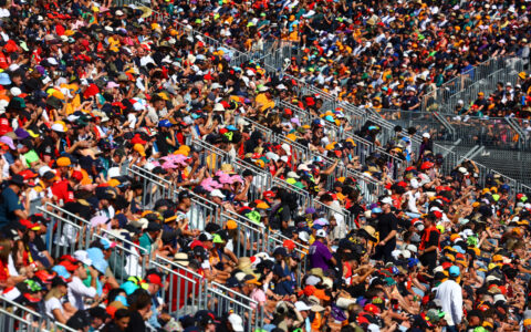 五一假期大迁徙：国内长途游订单过半，旅游市场全面回暖？