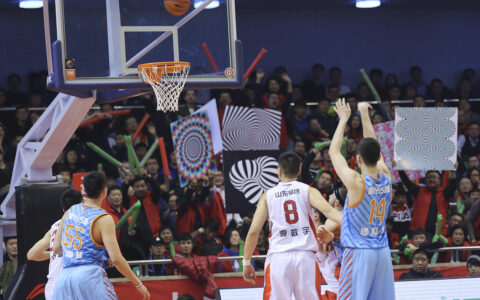 太阳以124-108战胜快船，展现实力