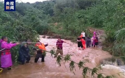 广东中北部出现暴雨到大暴雨，多地山洪预警生效