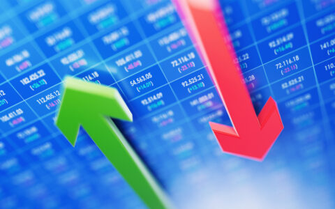 高新发展股价遭遇一字跌停，市场反应引关注