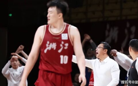 原创
            G1浙江125-109力克上海，球员评分：4人满分，3人及格，2人崩盘