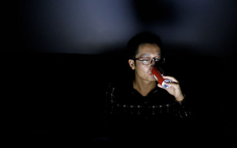 人类悲欢：为何我们的情感如此独特而难以共鸣？