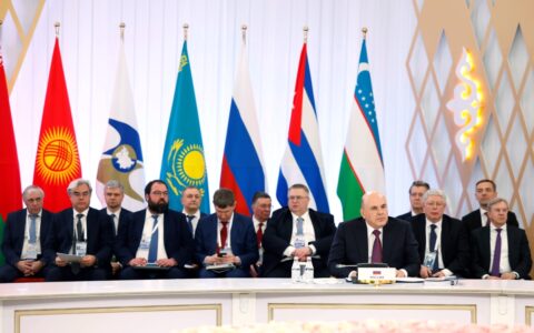 阿联酋引领全球绿氢革命：第二届绿氢峰会盛大开幕