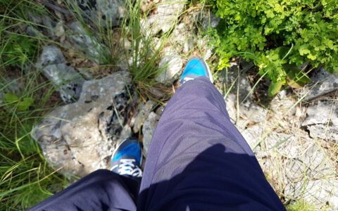 名校研究生登山悲剧：26岁生命瞬间消逝，户外运动安全警钟长鸣！