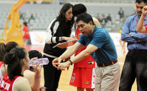 沙特足协严正谴责：球员鞭打事件引发深思，体育精神何在？