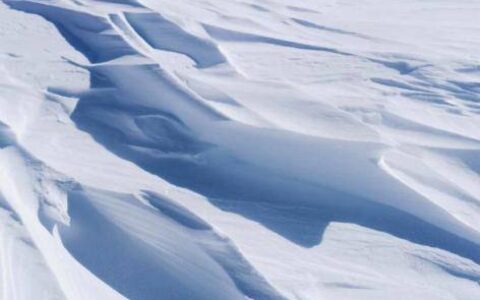 我国将在南极钻探麒麟冰下湖