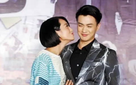 朱丹：离异后嫁给周一围，强忍泪水保住这个温暖的家