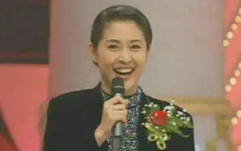 央视春晚 40 年中，你最记忆犹新的是哪个节目？