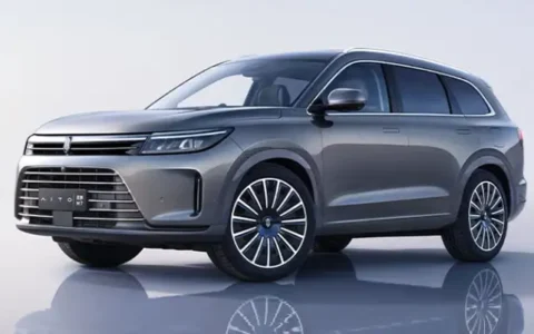 AITO 问界部分车型宣布降价，如何从商业角度解读此举？