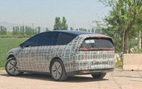 新车 | 有望今年年内推出，缩小版理想MEGA？理想全新车型曝光