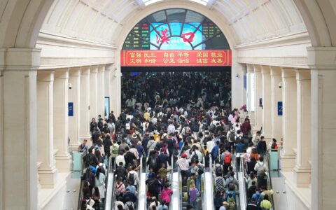 创新高！五一假期首日，武铁预计发送旅客105万人次