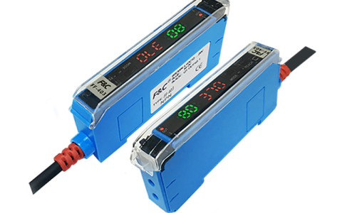 ‌光纤放大器是什么样子的？